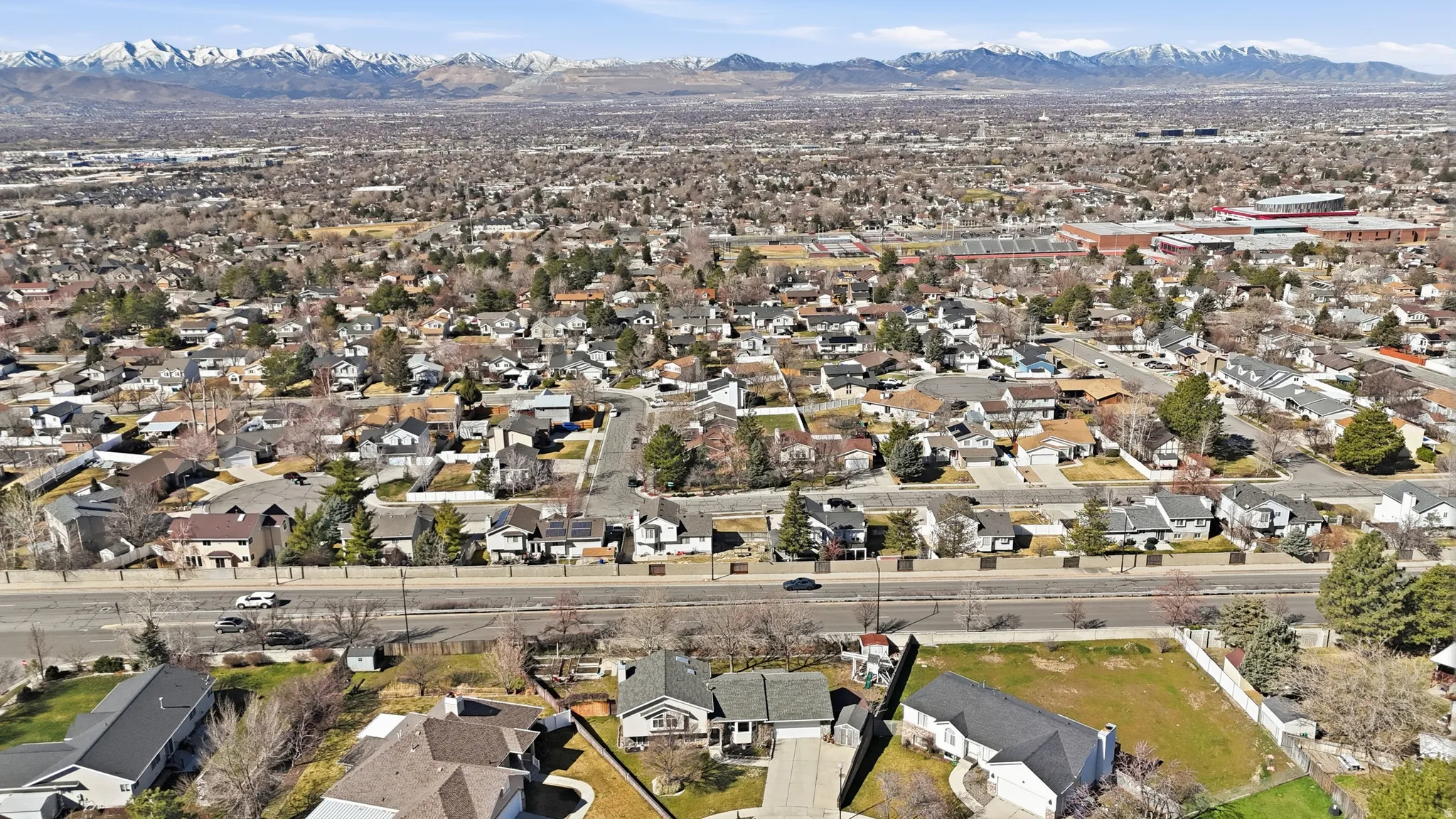 View of property location with nearby suburban area and a mountain backdrop