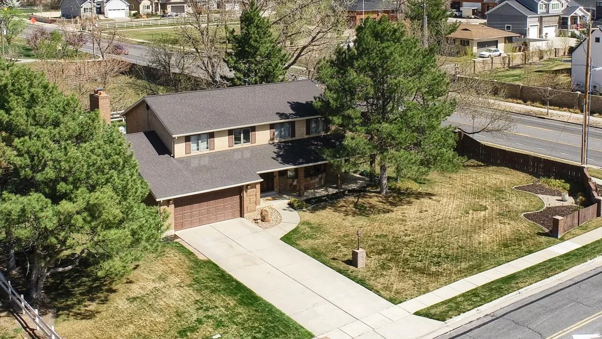 Aerial perspective of suburban area
