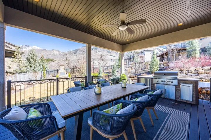 10847 S Hiddenwood Dr, Sandy, Utah 84092