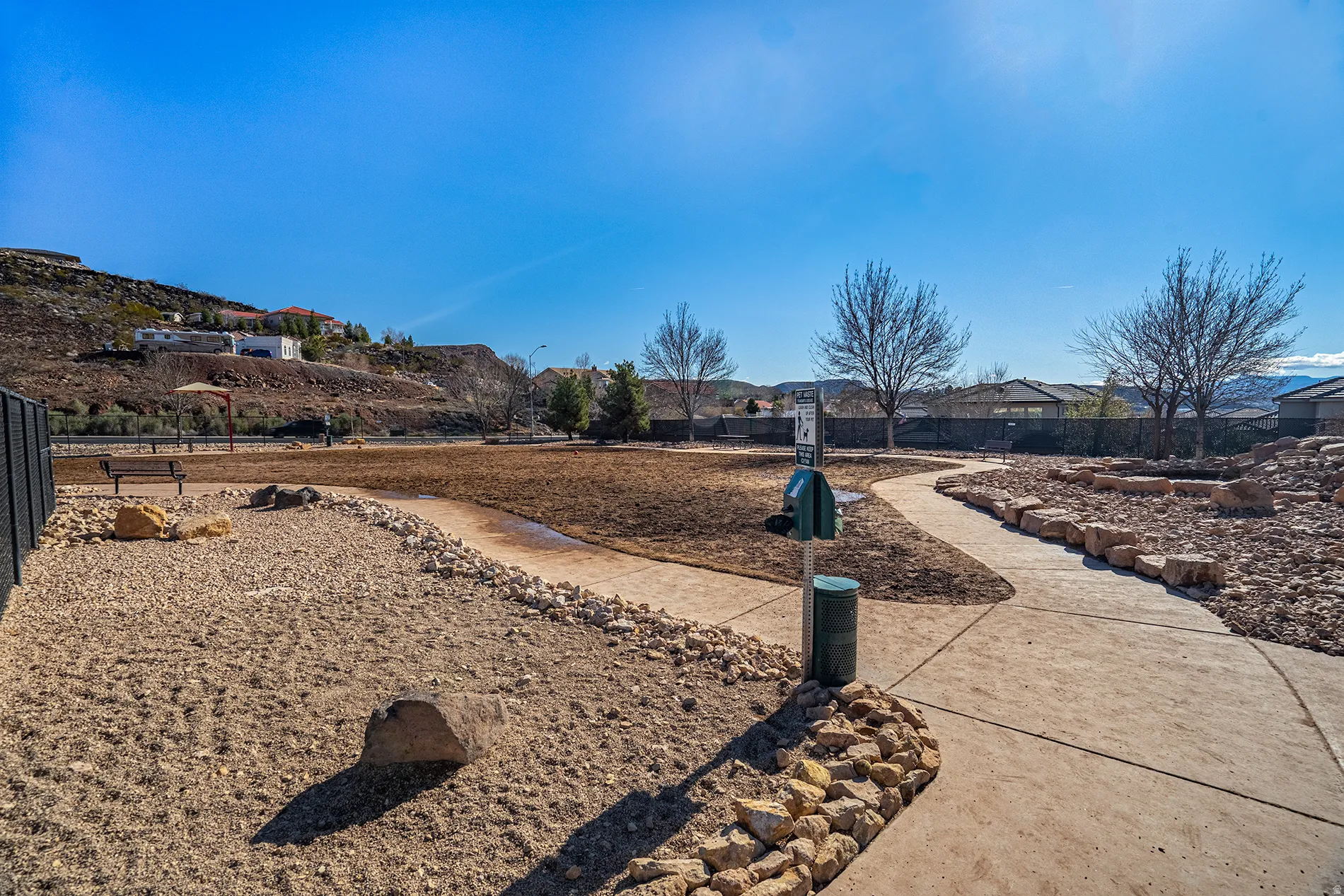 View of yard with a residential view