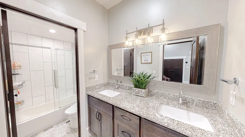 1418 S 500 E, Salem, Utah 84653