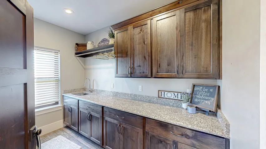 1418 S 500 E, Salem, Utah 84653