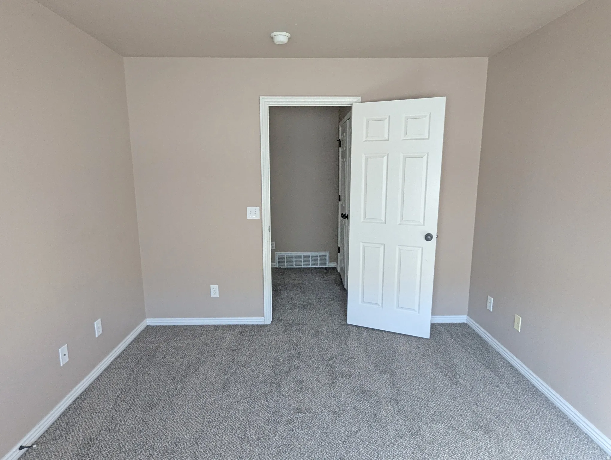 Bedroom 3 View 2