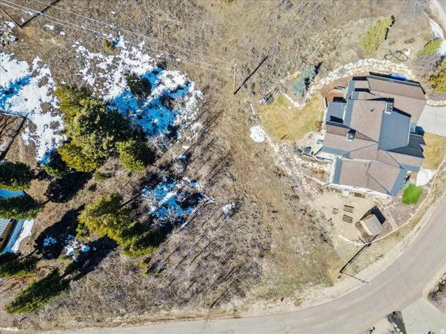390 Woodland Dr, Summit Park, Utah 84098