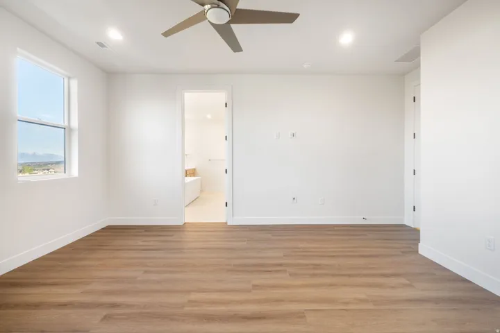 448 N Pinnacle Ln #2, Saratoga Springs, Utah 84045