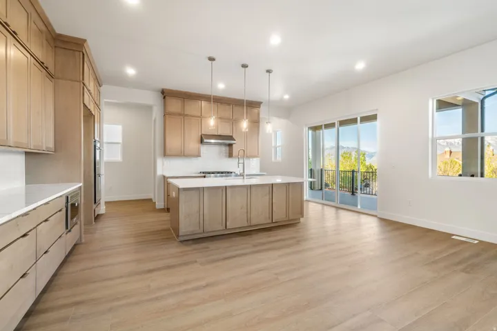 448 N Pinnacle Ln #2, Saratoga Springs, Utah 84045