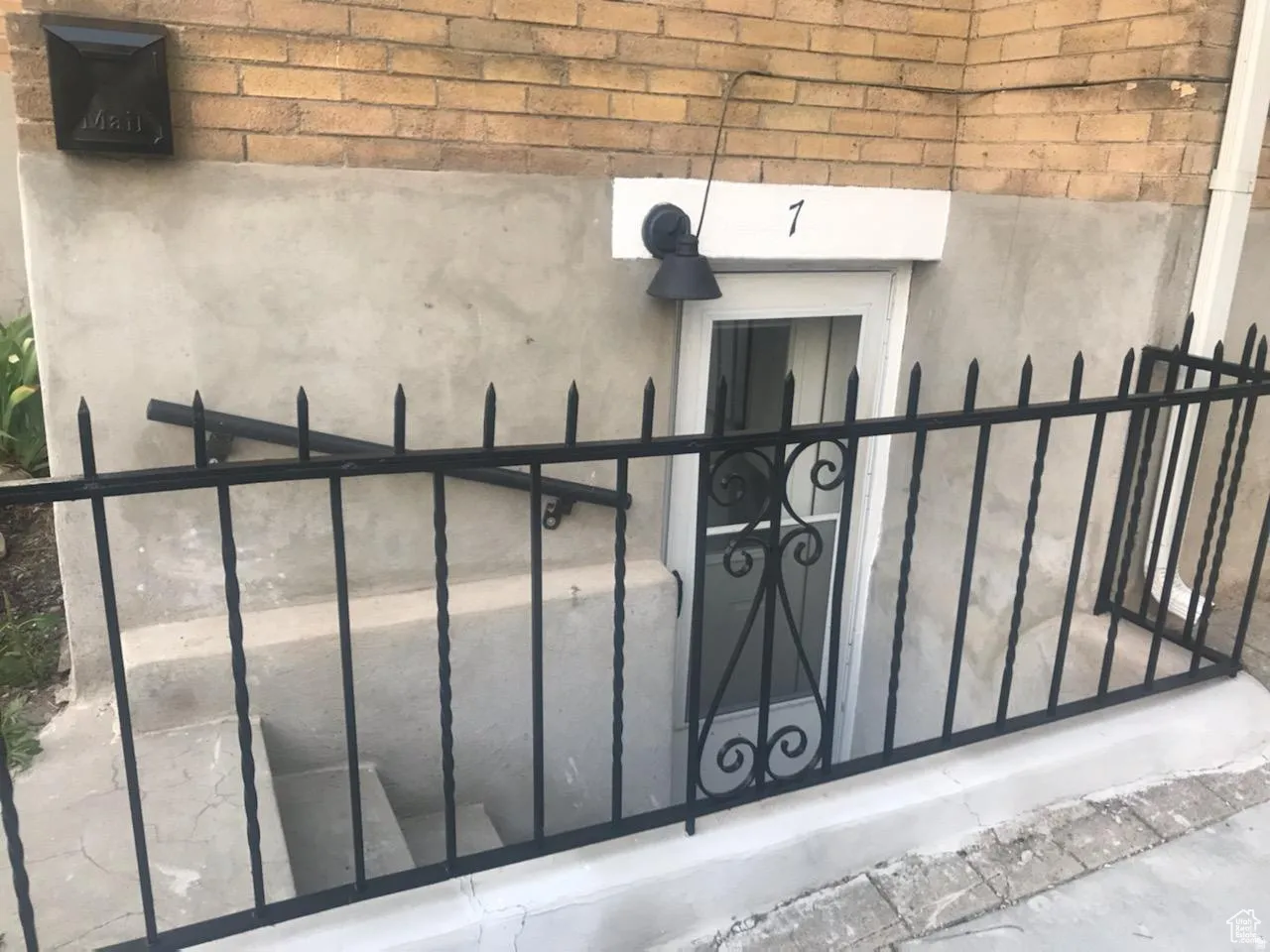 #7 is Garden-Level with Private Access