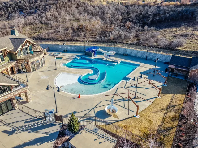 Club House Pool