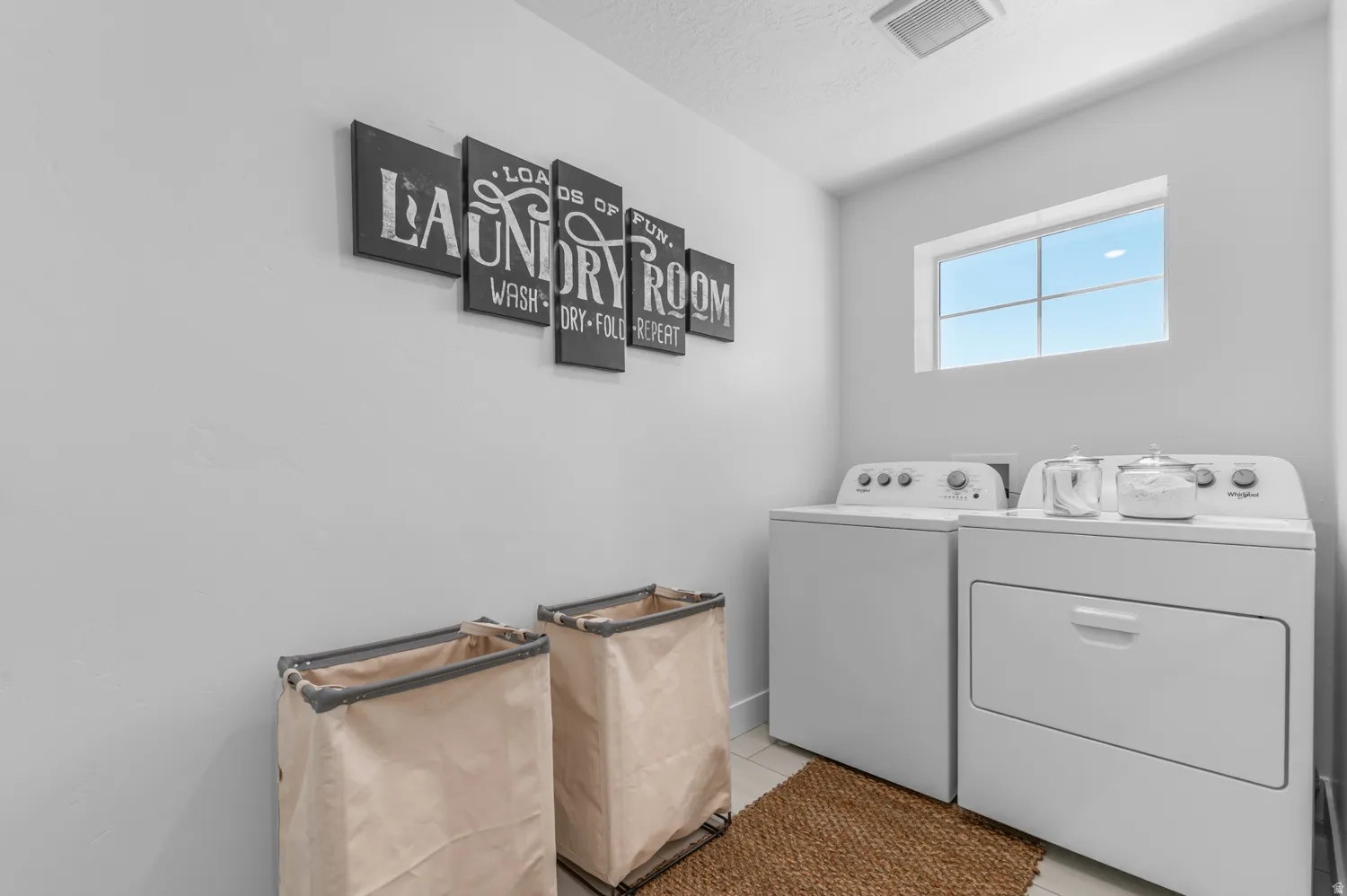 Picture of Model Harmony, not of current listing