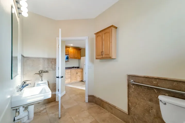 9140 S State St #23, Sandy, Utah 84070
