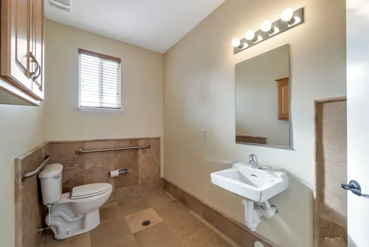 9140 S State St #23, Sandy, Utah 84070