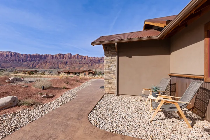 View of patio / terrace featuring a mountain view