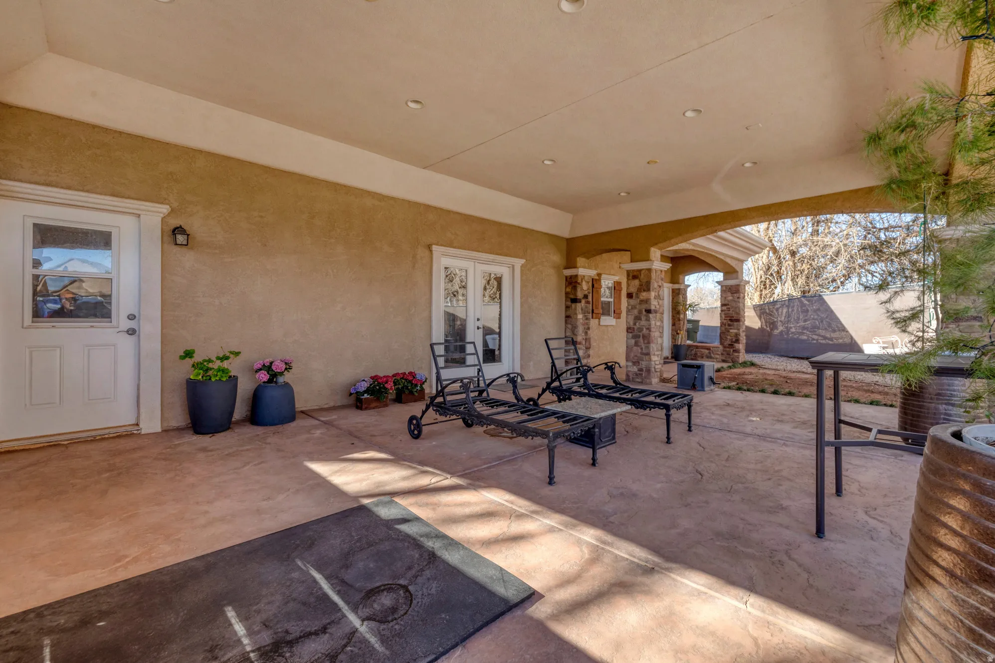 View of patio / terrace with french doors