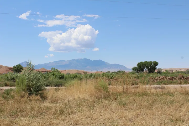 700 E 725 N, Hanksville, Utah 84734