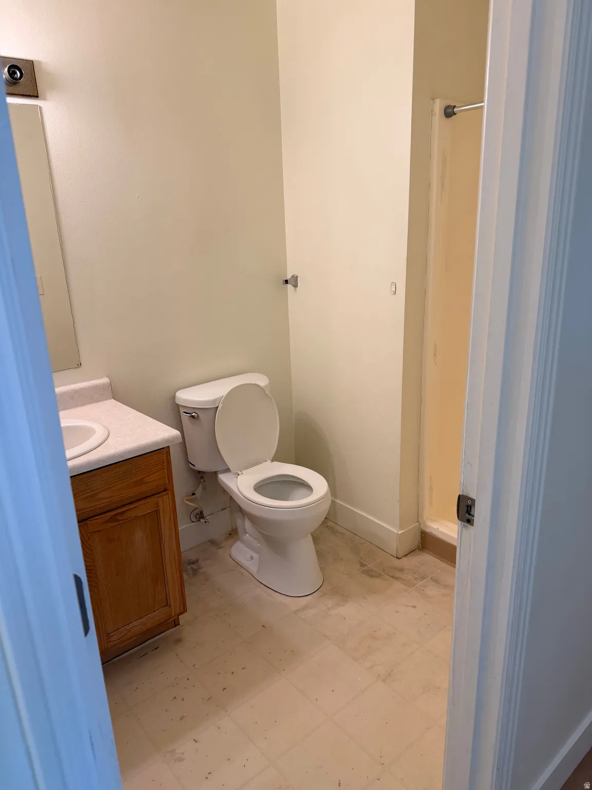 Hall Bathroom with shower