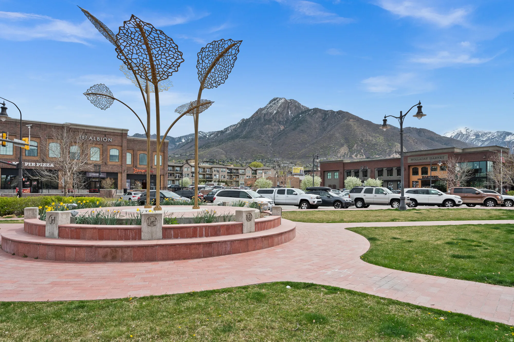 View of community with a mountain view