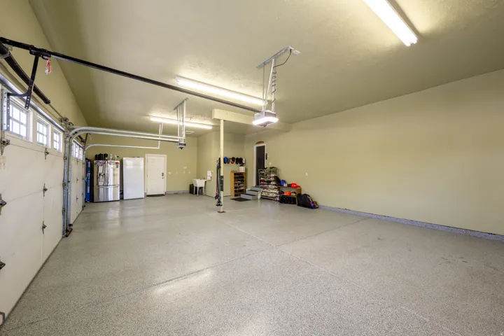 5843 W Avonmore Cir, Highland, Utah 84003
