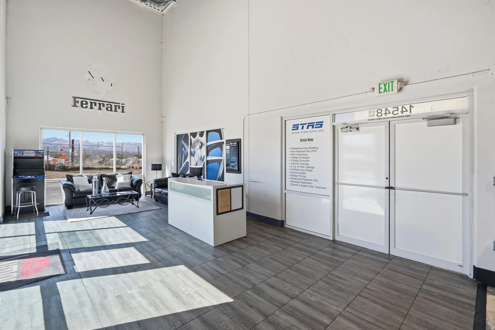 Building lobby featuring a high ceiling