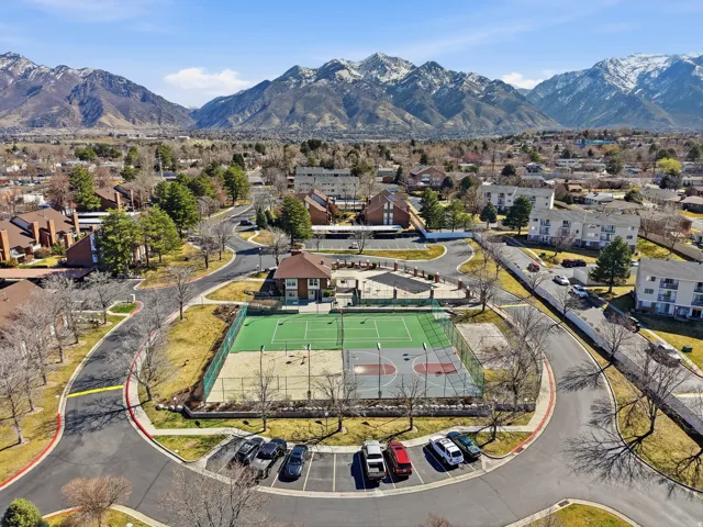 8109 S Cottonwood Hills Cir, Sandy, Utah 84094