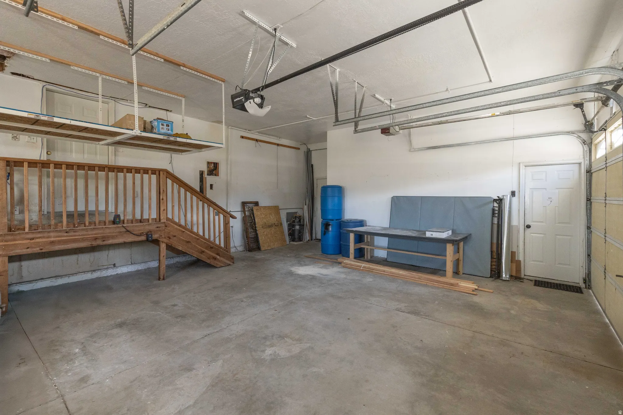 3 car garage