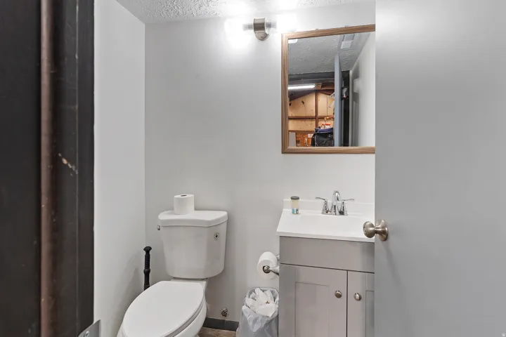1458 E South Weber Dr, South Weber, Utah 84405