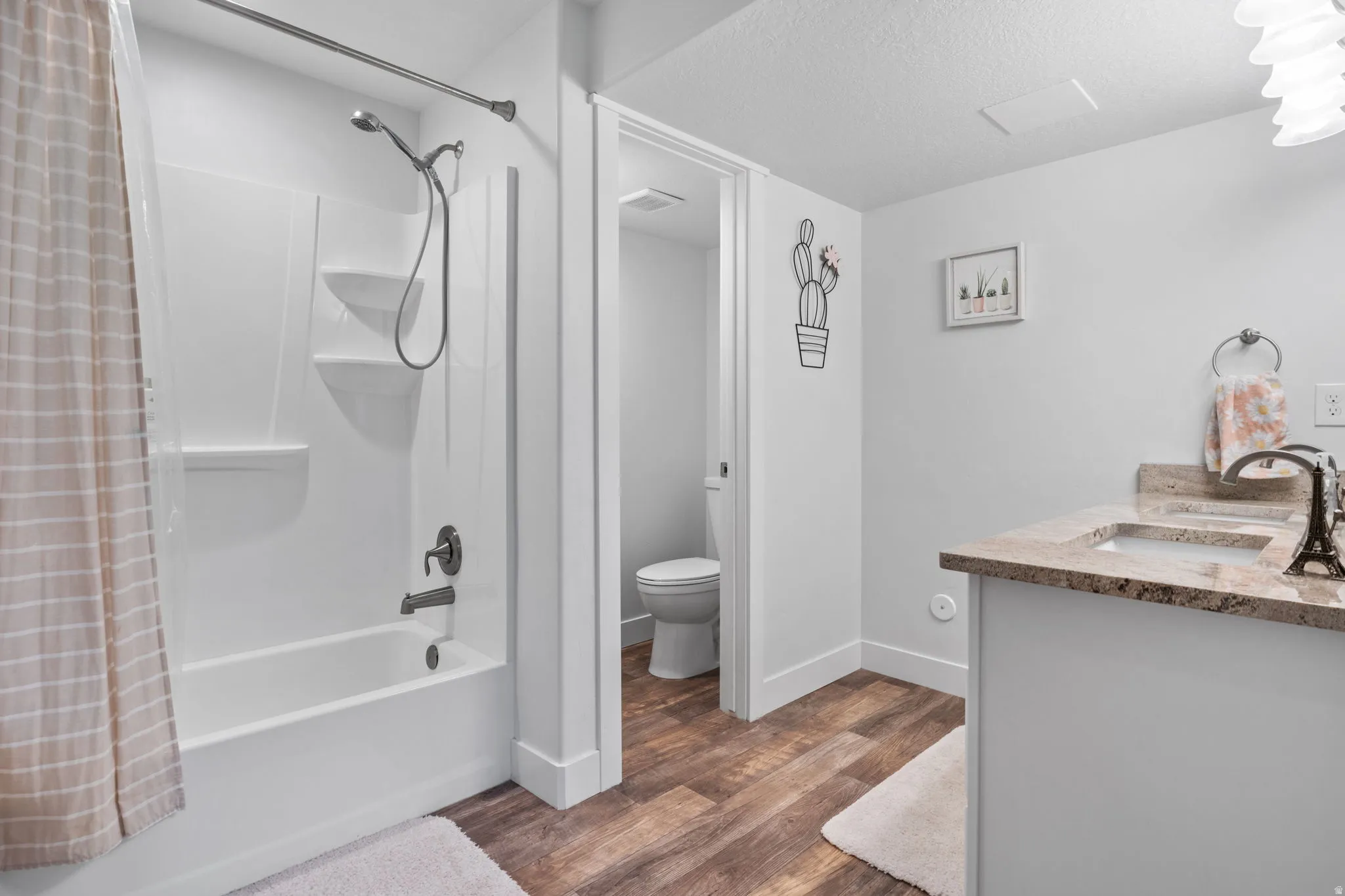 Basement full bathroom