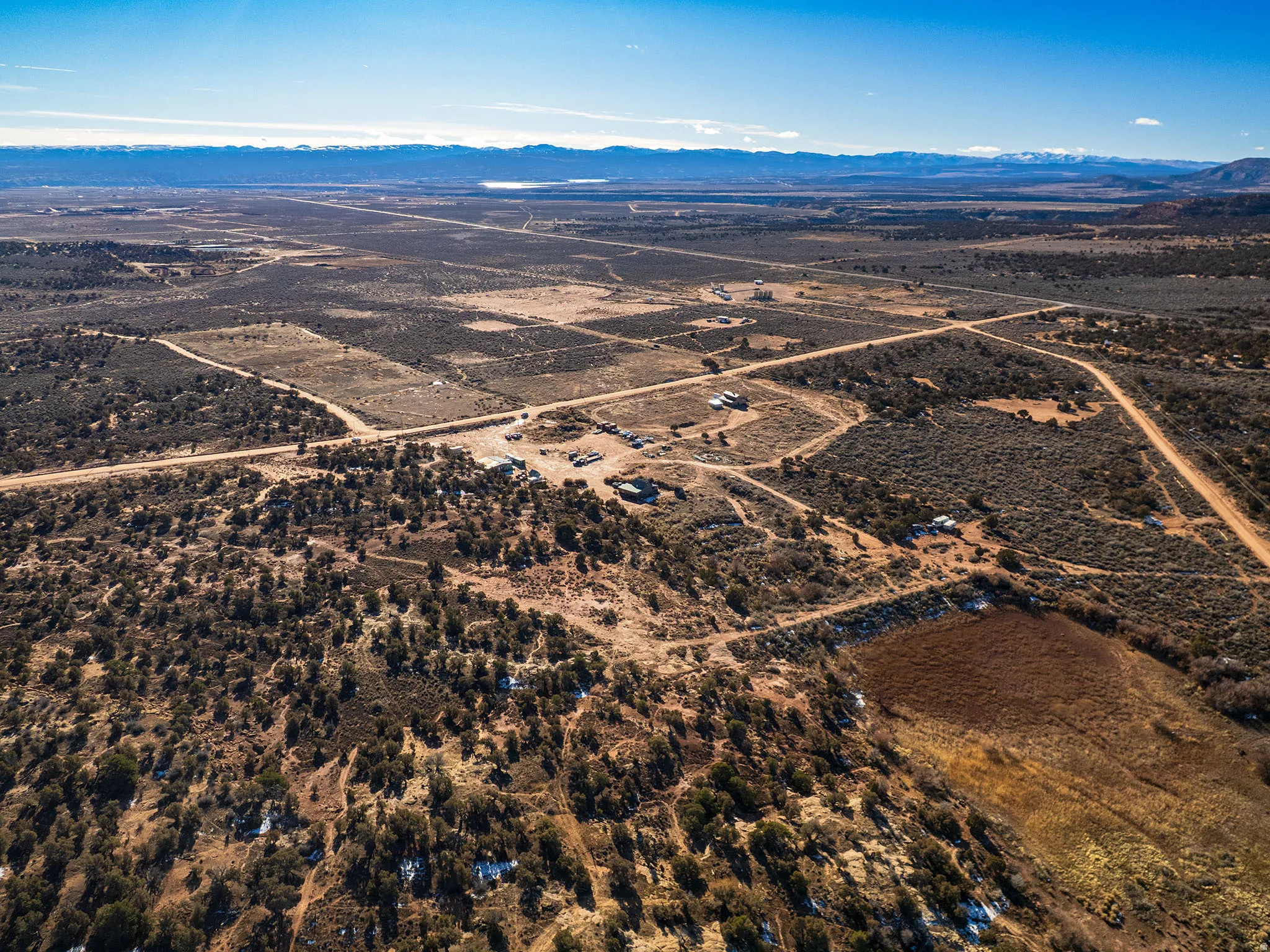 View of property location with rural landscape and a mountainous background