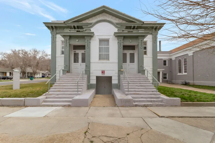 View of front of house with stucco siding