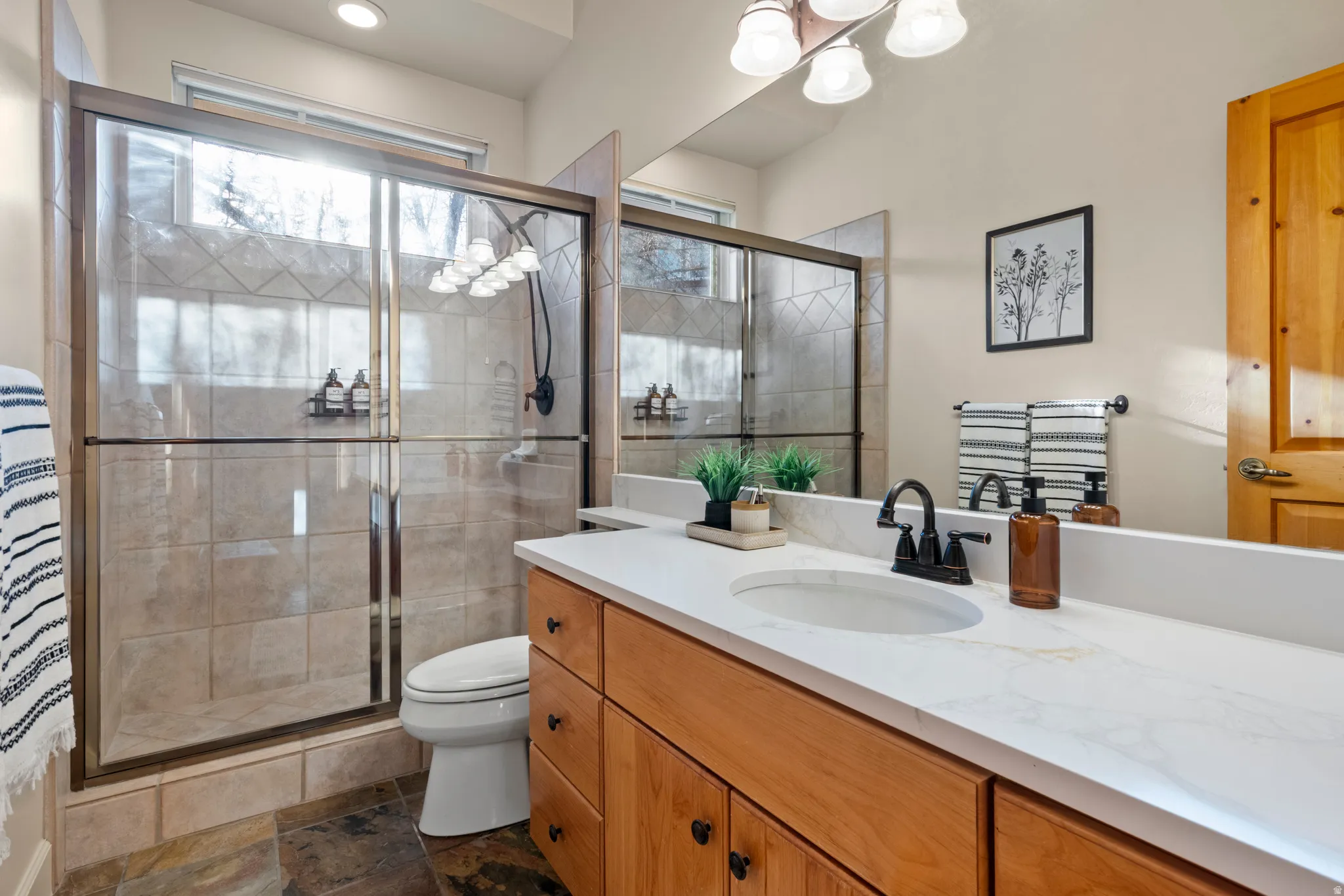 Full bathroom