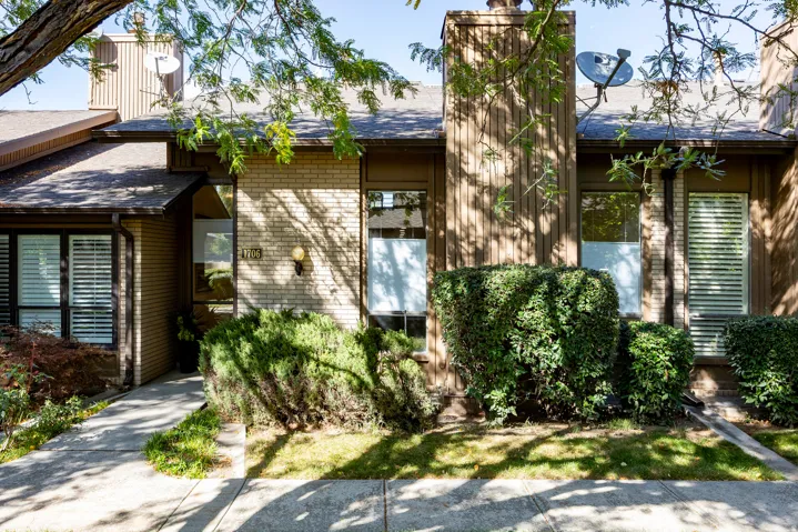 1706 E 6485 S, Salt Lake City, Utah 84121