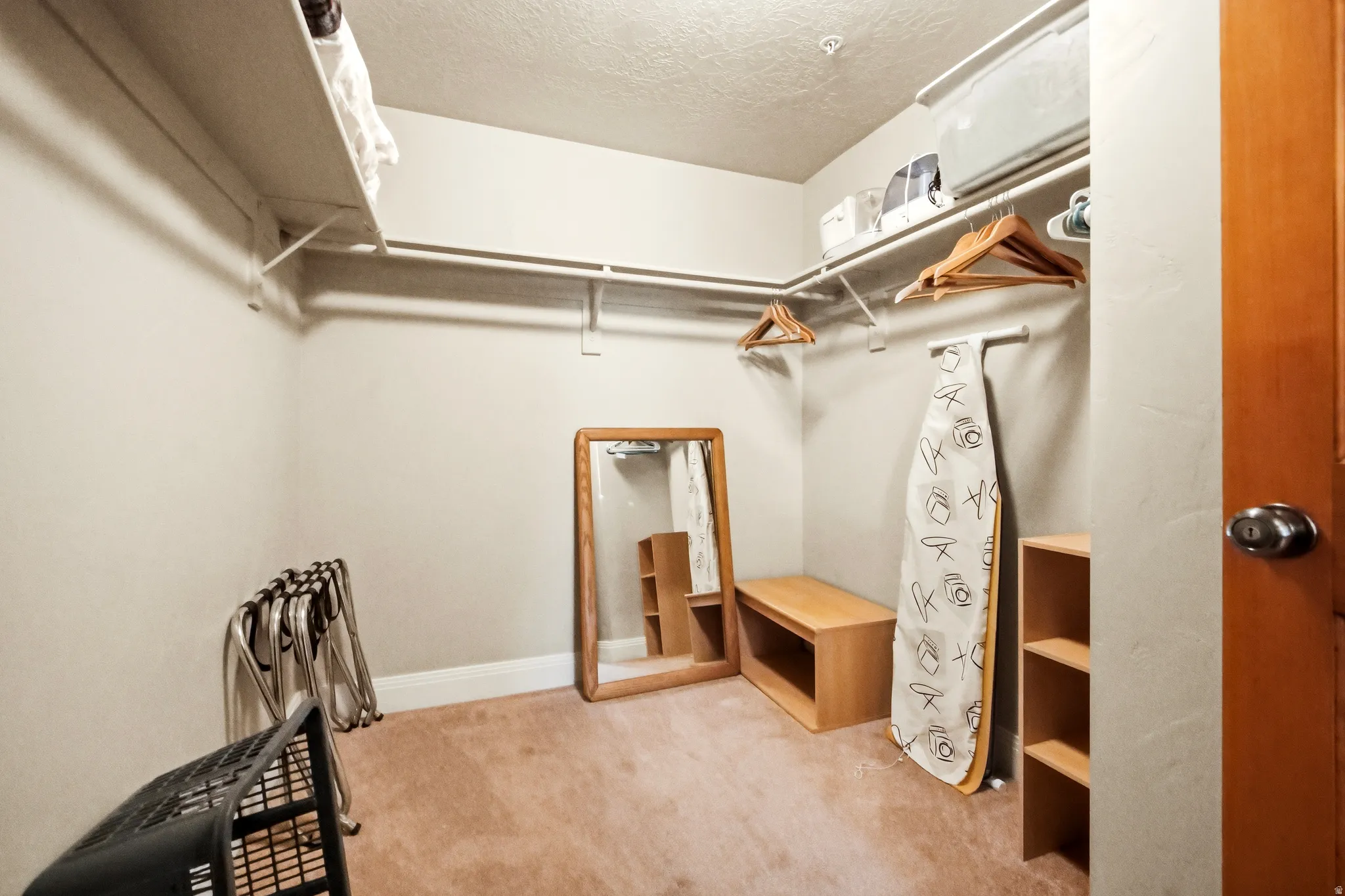 Walk in closet