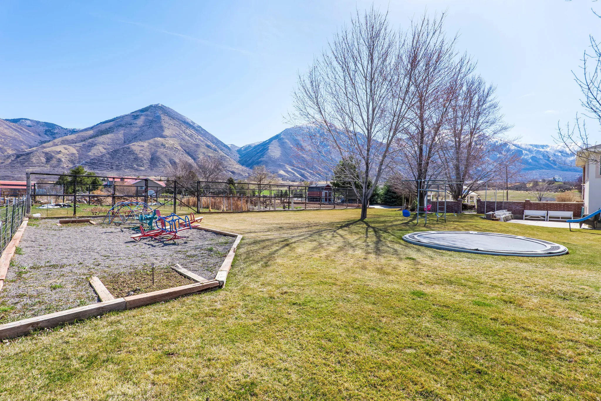 View of yard with a mountain view