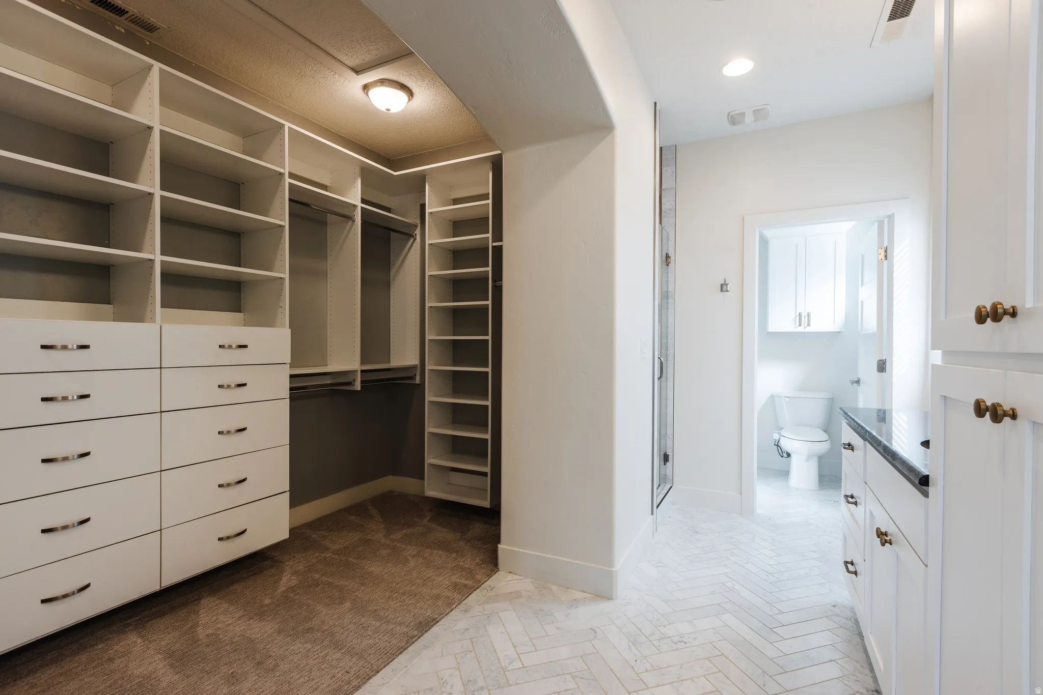 View of walk in closet