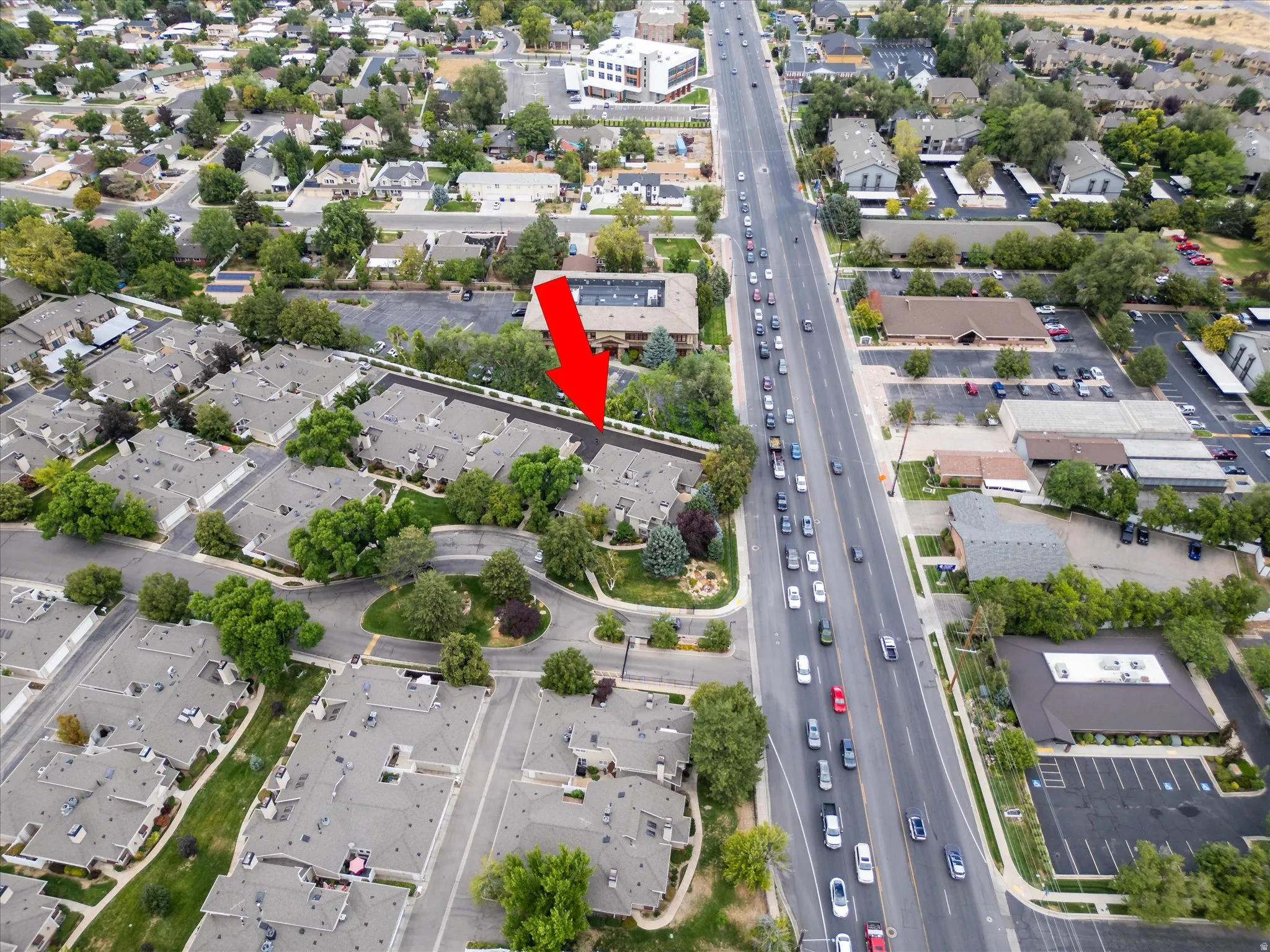 Clear view of the community layout and easy access points, with the home ideally situated within a landscaped and established neighborhood.