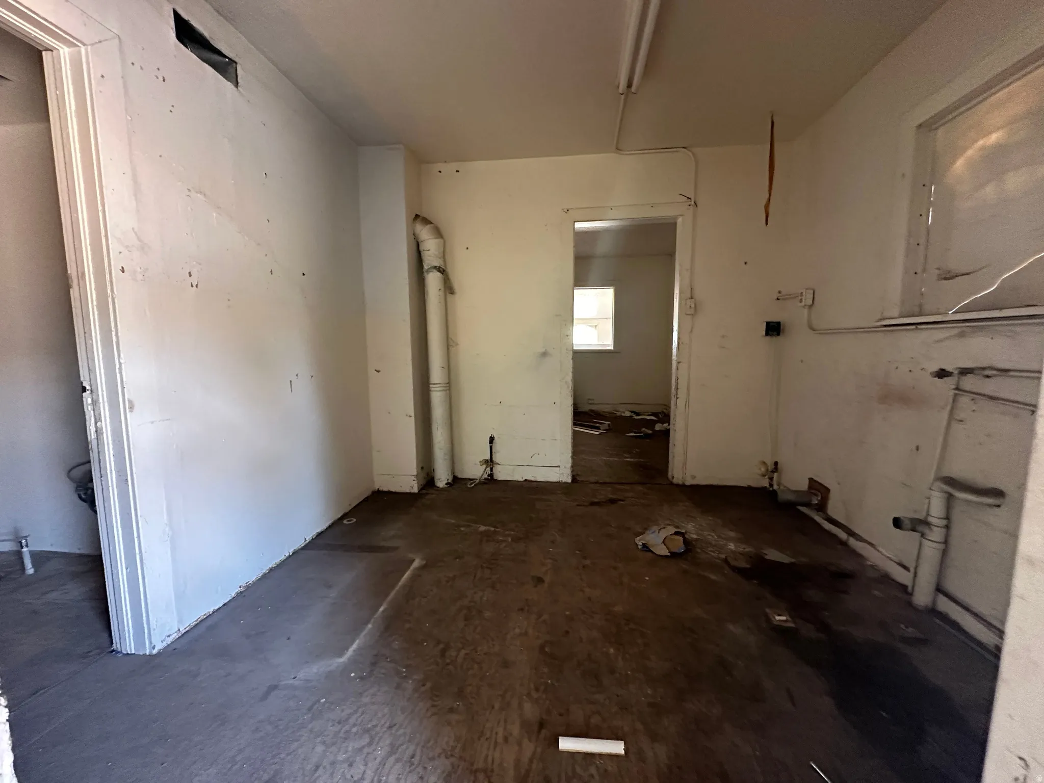 View of miscellaneous room