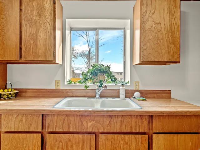 2160 N 730 West St, Garden City, Utah 84028