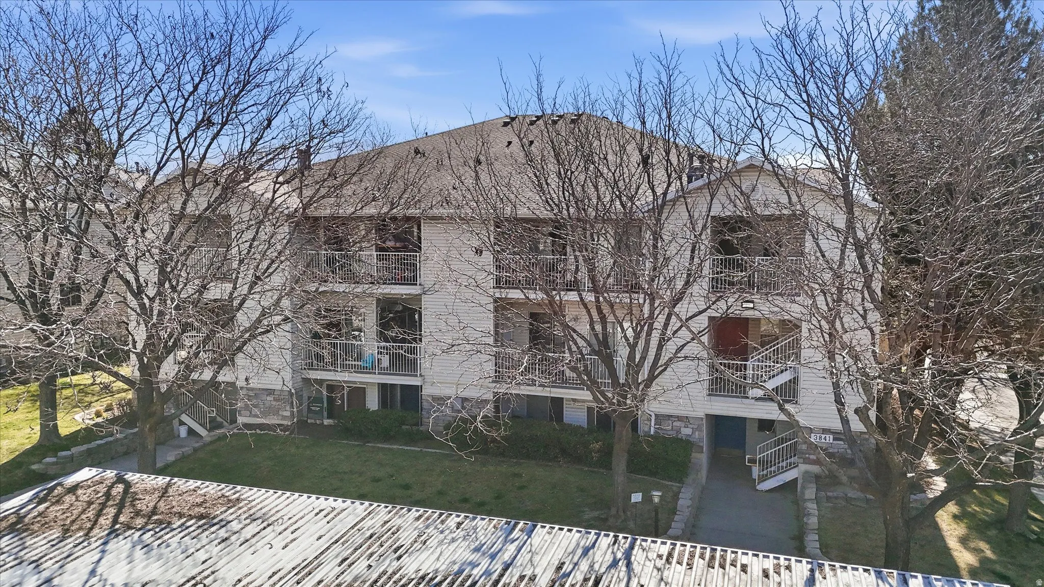 View of 3835 Condo building / complex