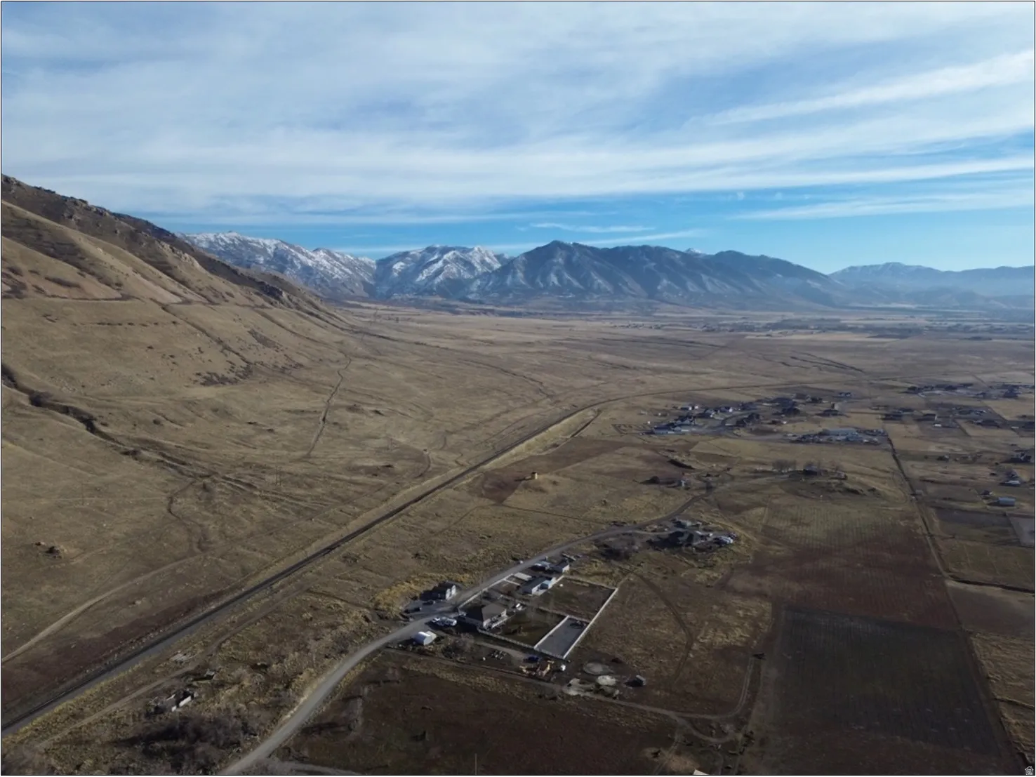 Mountain view with rural landscape and a desert landscape