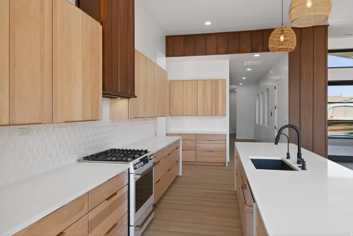 2235 Salida Del Sol, Moab, Utah 84532