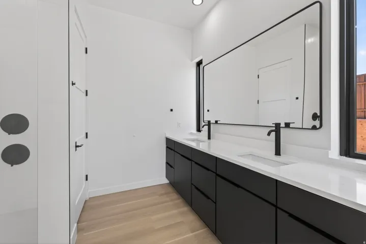 2235 Salida Del Sol, Moab, Utah 84532