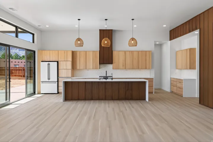 2235 Salida Del Sol, Moab, Utah 84532