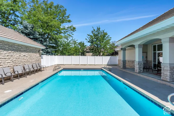 4568 W Temple Shadows Dr, Cedar Hills, Utah 84062