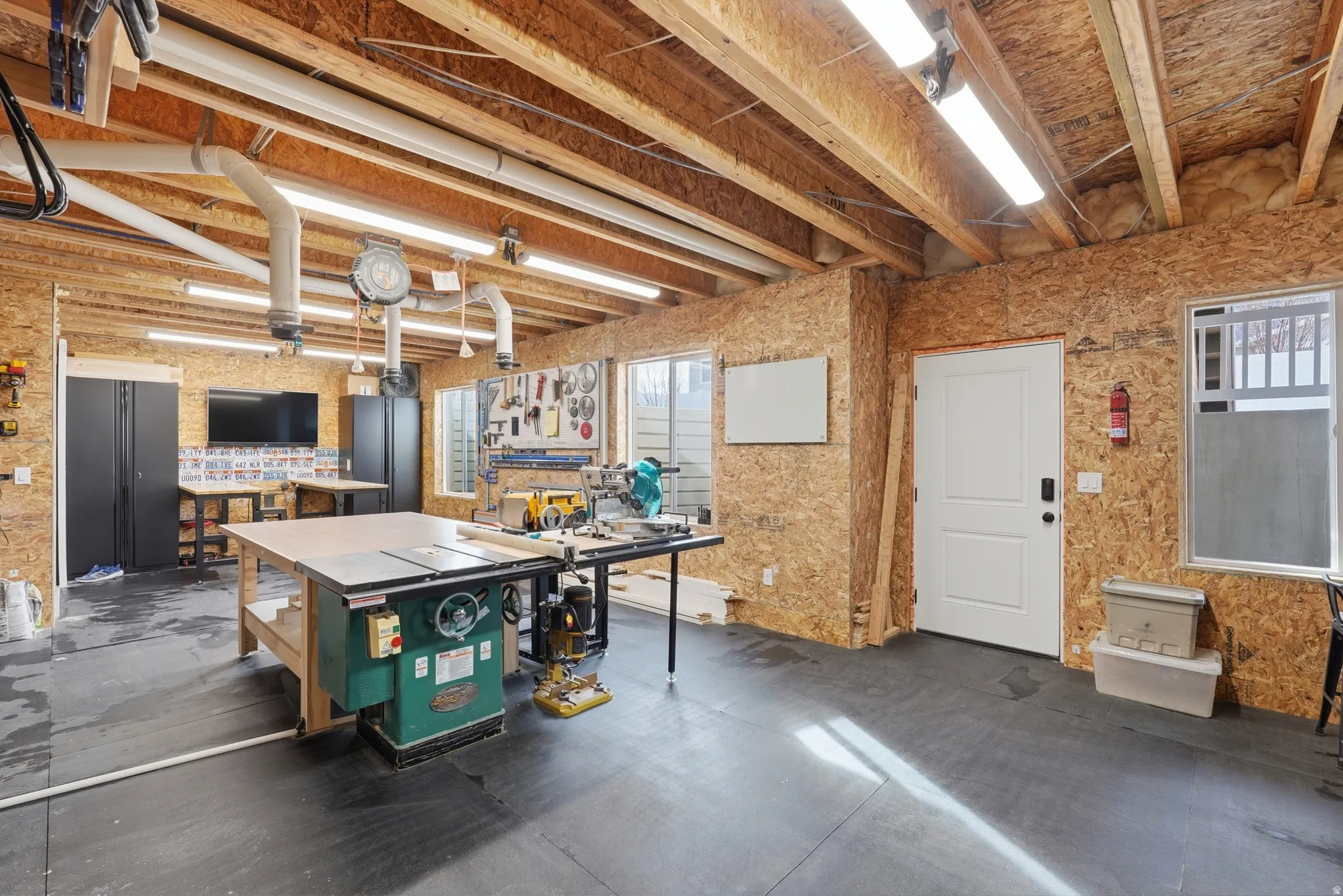 Basement with a workshop area