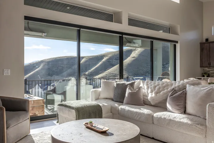 Living room featuring a mountain view