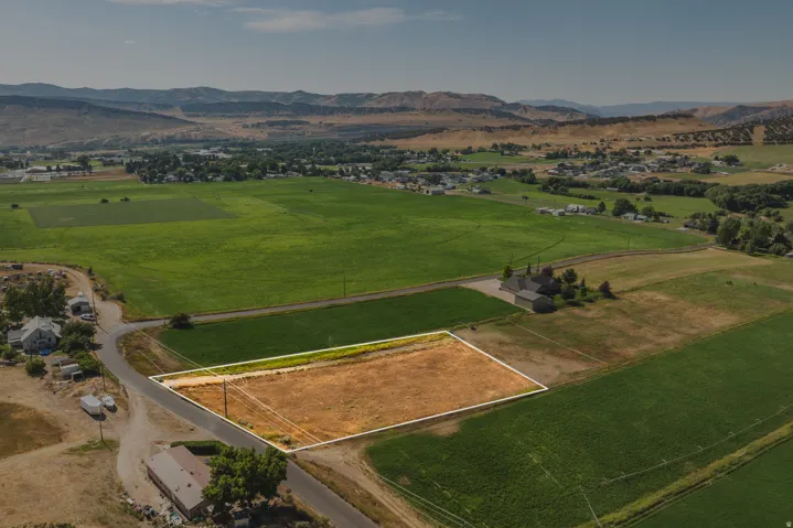 489 E Border Station Rd, Coalville, Utah 84017