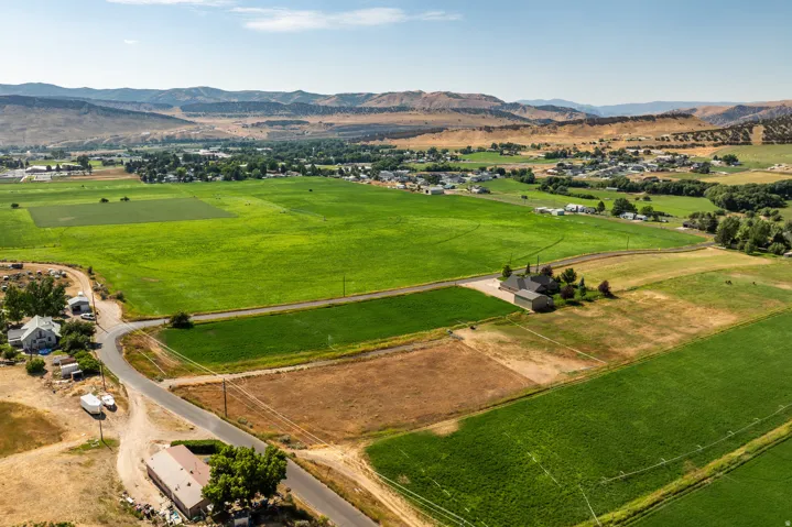 489 E Border Station Rd, Coalville, Utah 84017