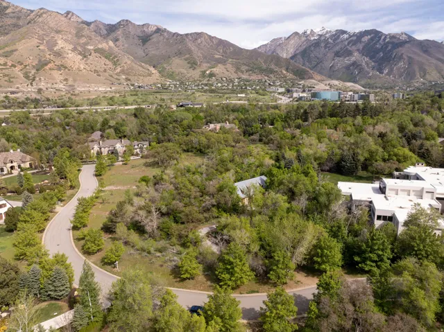 2614 E Providence Ct, Holladay, Utah 84121