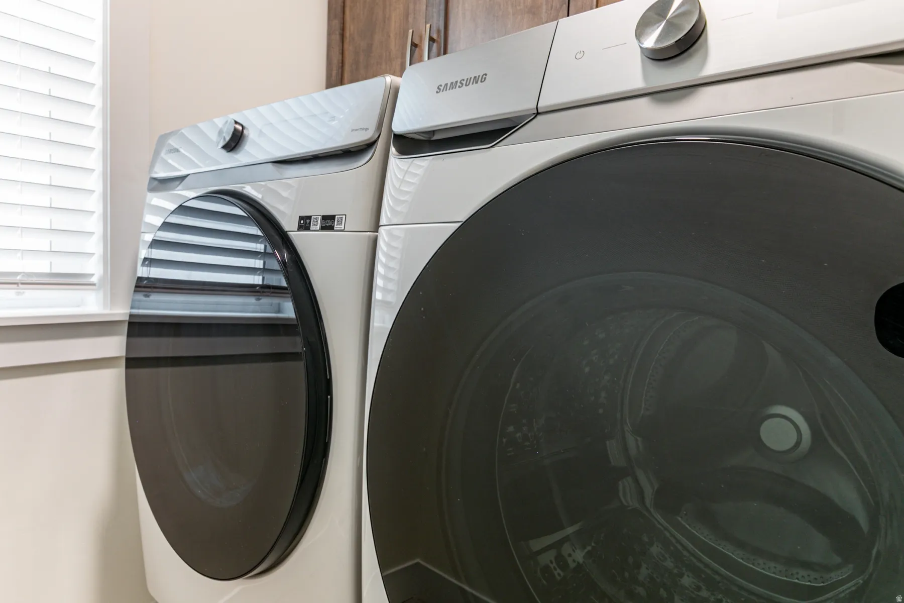 Laundry area with washing machine and dryer