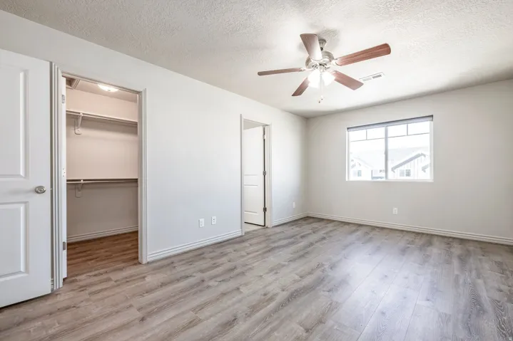 690 N 1775 W, West Point, Utah 84015