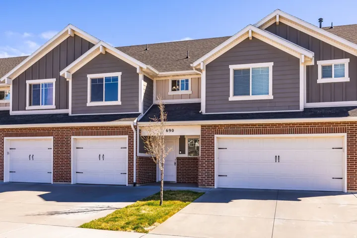 690 N 1775 W, West Point, Utah 84015